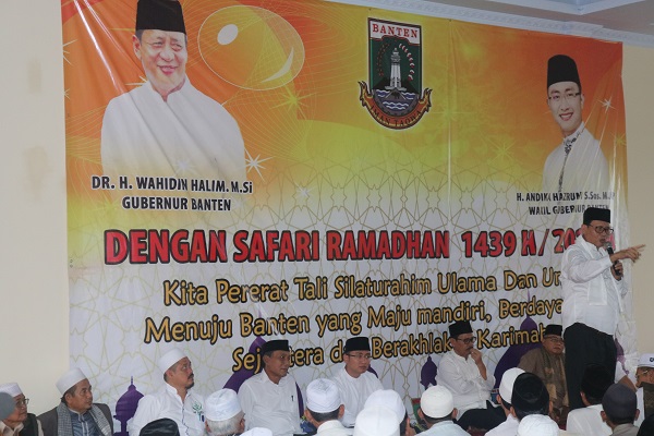 Safari Ramadhan di Ponpes Ashabul Maimanah Kecamatan Tirtayasa Kab Serang Gubernur Banten Wahidin Halim